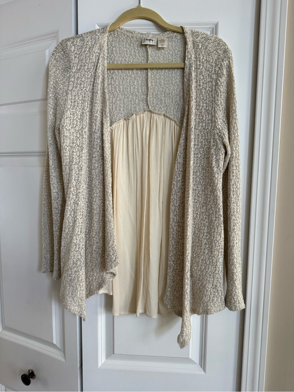 Daytrip Cream and Beige Open-Front Cardigan with Pleated Back